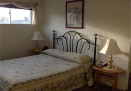Hillside Inn פמברוק מראה חיצוני תמונה