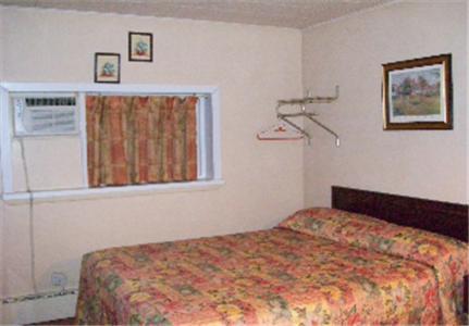 Hillside Inn פמברוק מראה חיצוני תמונה