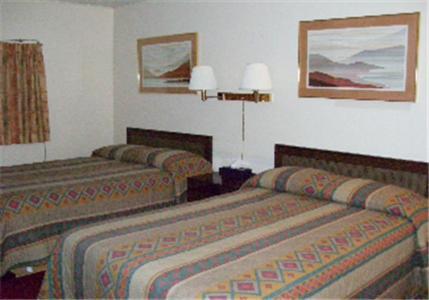 Hillside Inn פמברוק מראה חיצוני תמונה